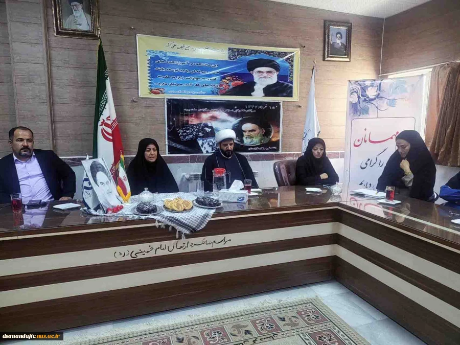 نشست روشنگری و بصیرت به مناسبت سالگرد ارتحال امام و قیام 15 خرداد