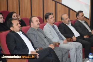 ❇️در آیین تجلیل از اساتید سرآمد آموزشی دانشکده ملی مهارت دختران سنندج 3