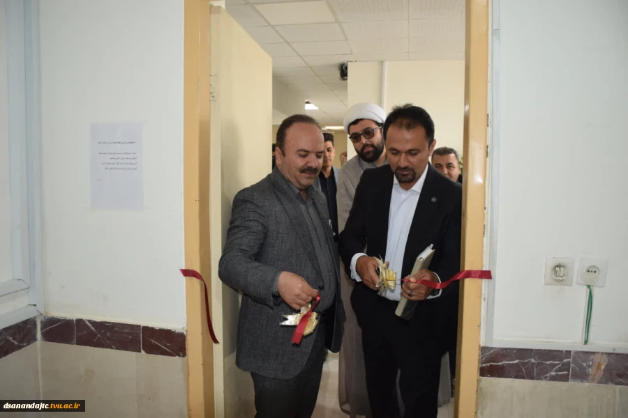 ❇️در آیین تجلیل از اساتید سرآمد آموزشی دانشکده ملی مهارت دختران سنندج 6