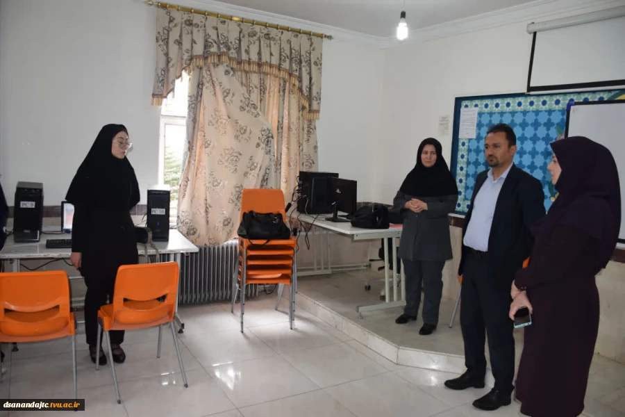 بازدید رئیس دانشگاه ملی مهارت واحد استانی کردستان 5